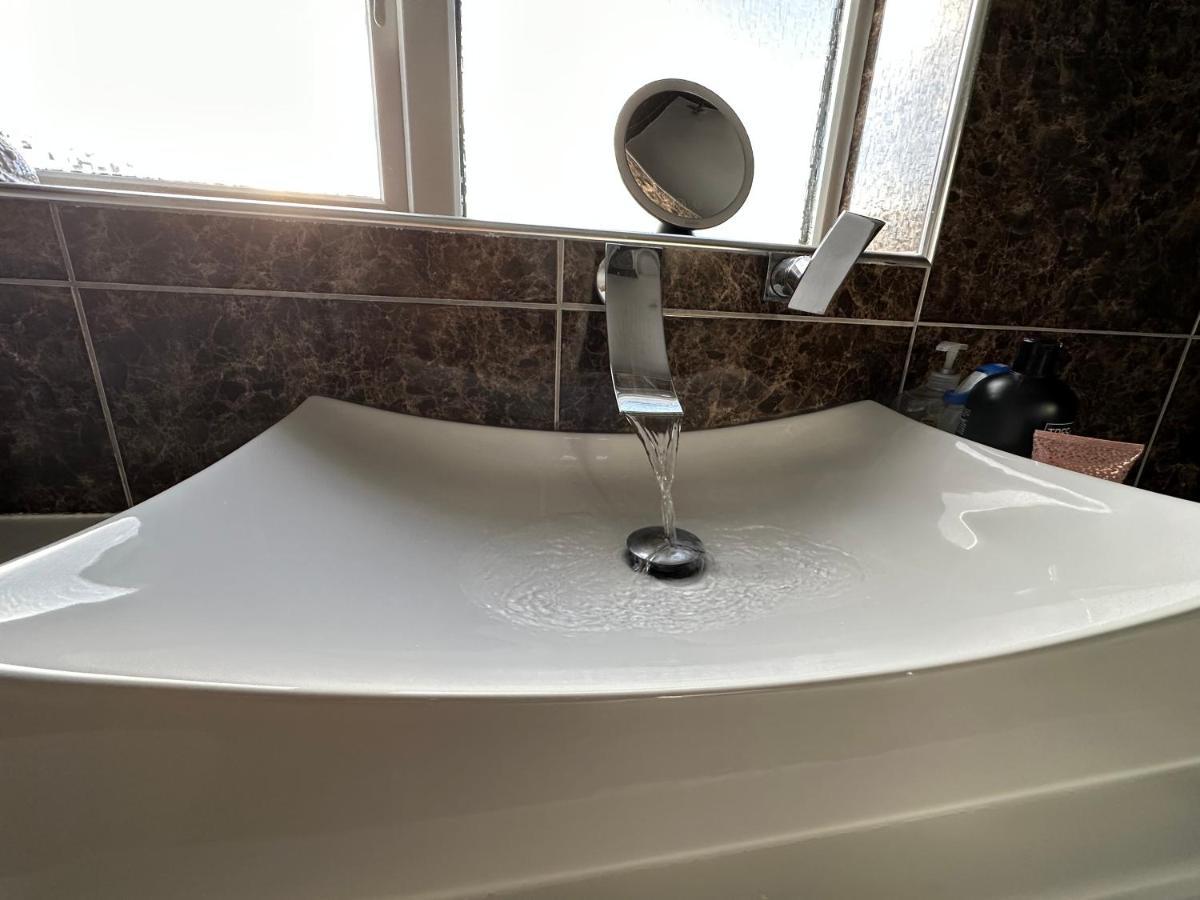 Sheri'S Home Away Лондон Экстерьер фото