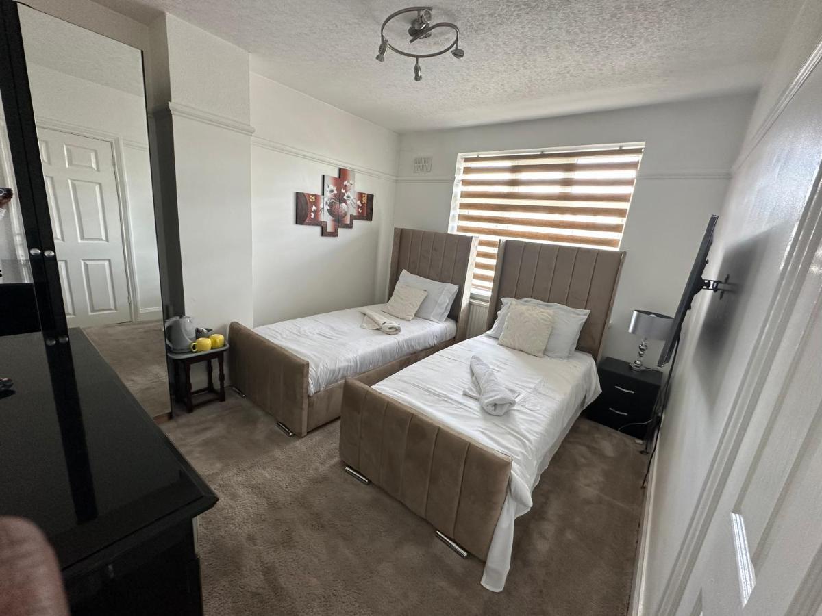 Sheri'S Home Away Лондон Экстерьер фото