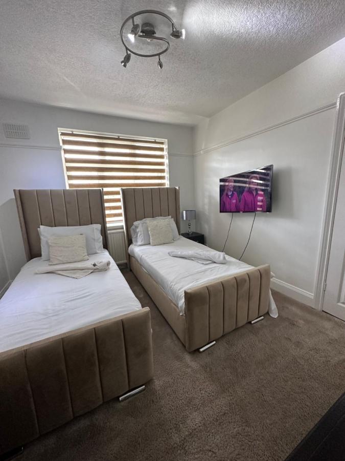 Sheri'S Home Away Лондон Экстерьер фото