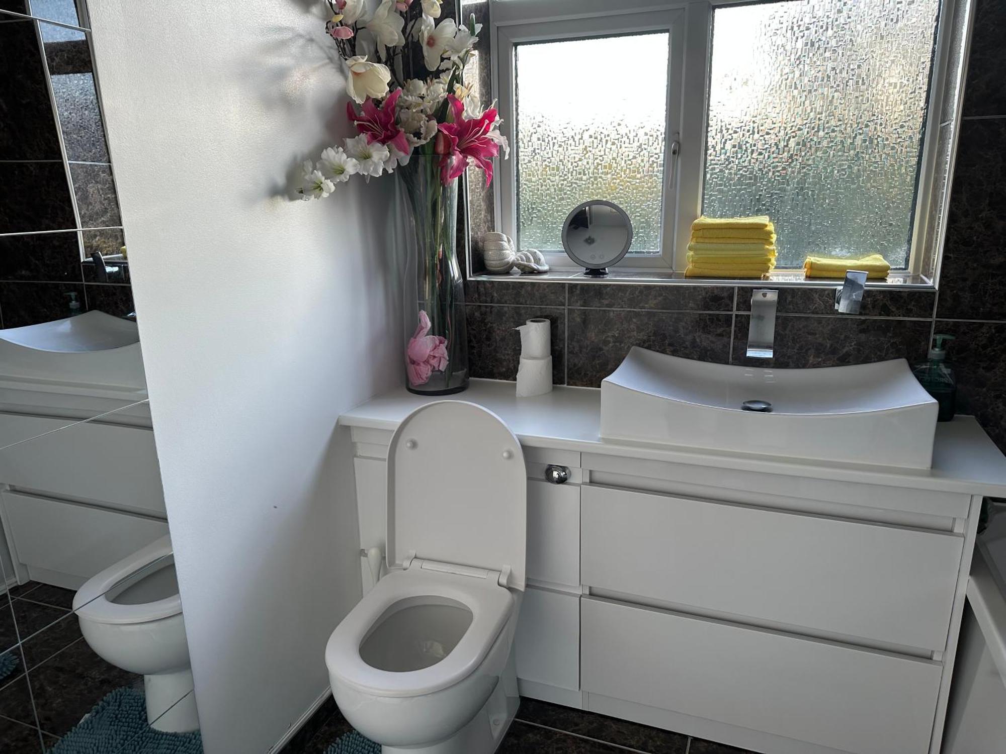 Sheri'S Home Away Лондон Экстерьер фото